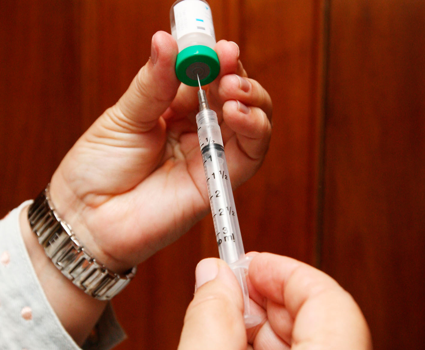 Por que é necessário tomar vacina contra febre amarela para viajar?