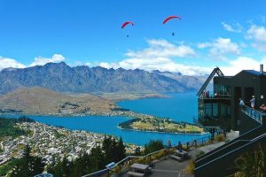 Queenstown, na Nova Zelândia, um destino de aventura