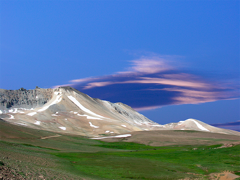 Mendoza é famosa por suas paisagens naturais deslumbrantes