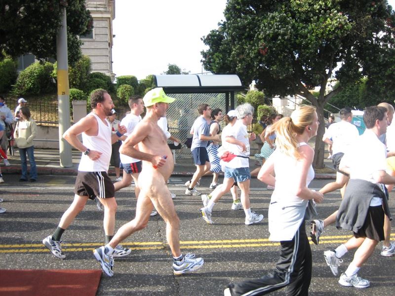 Nakukymppi, umas das corridas mais inusitadas