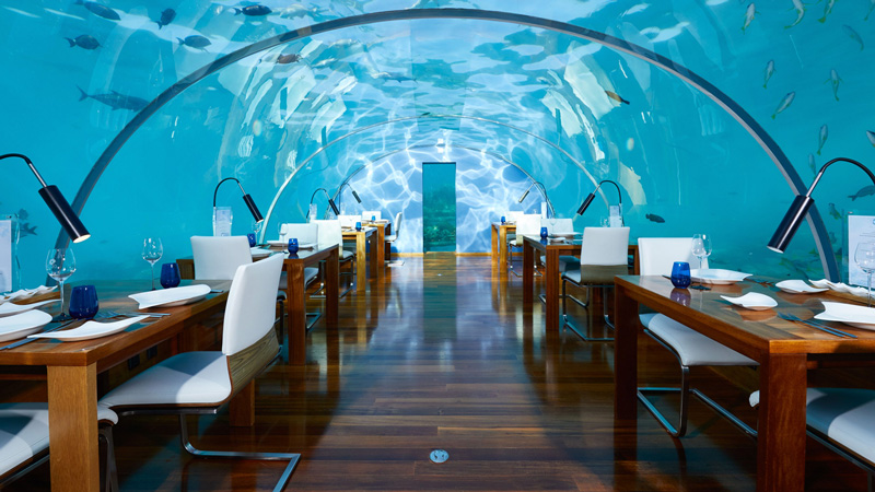 - Restaurante Subaquático em Maldivas