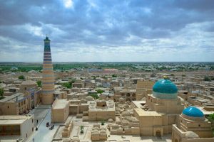 Panorama da cidade antiga de Khiva, Uzbequistão