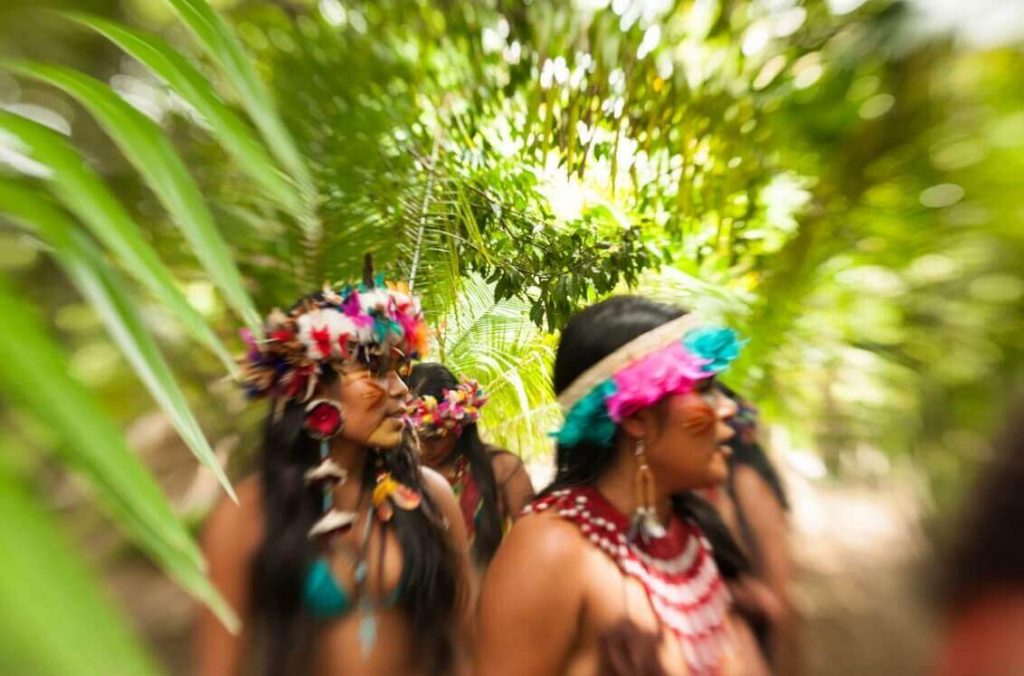 Índios em barra velha