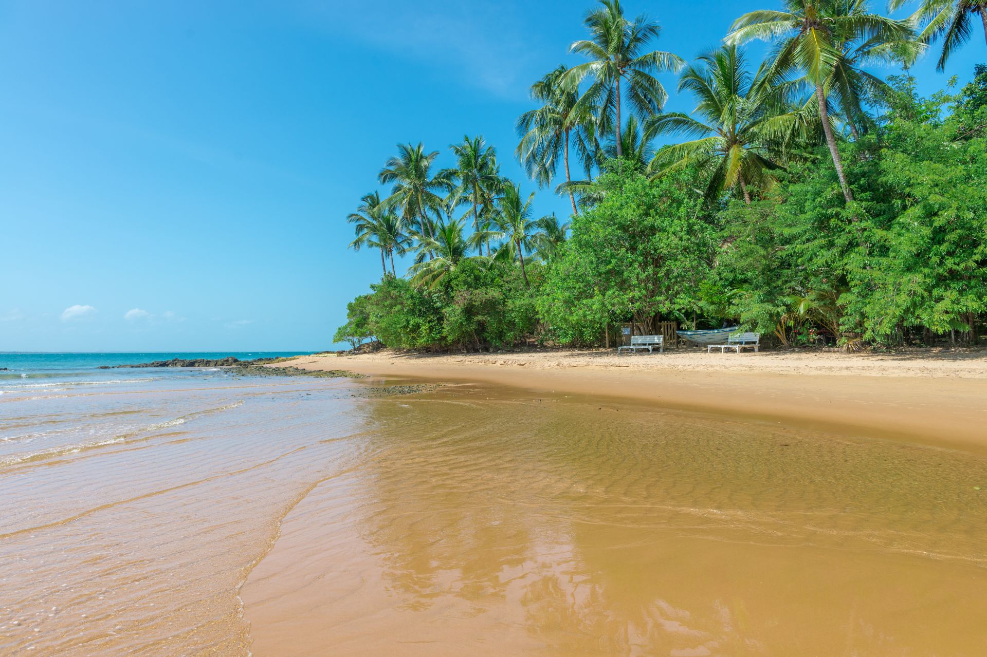 Bela praia da península de maraú