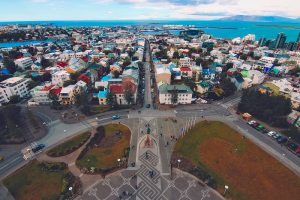 Reykjavik na Islândia, um dos lugares onde mais neva