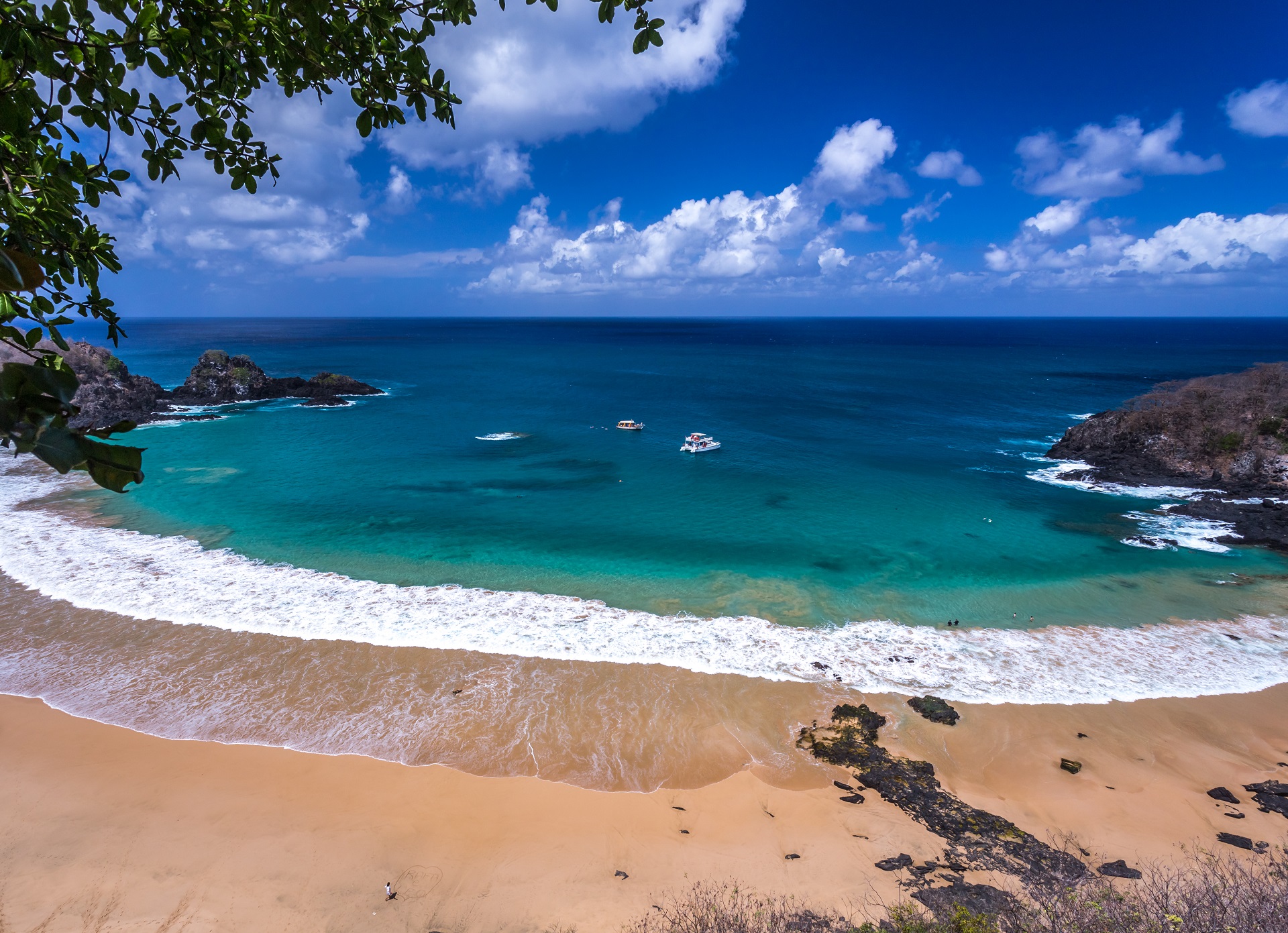 Quanto custa fazer uma viagem para Fernando de Noronha? Calculando os gastos