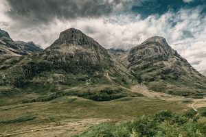 Montanhas na Escócia