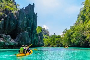 Caiaque em El Nido, Palawan, Filipinas