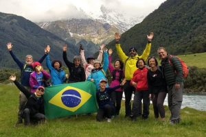Várias pessoas curtindo o Trekking Nova Zelândia - Ilha Sul