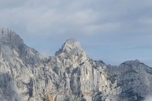 Faça trekking nos Alpes Julianos