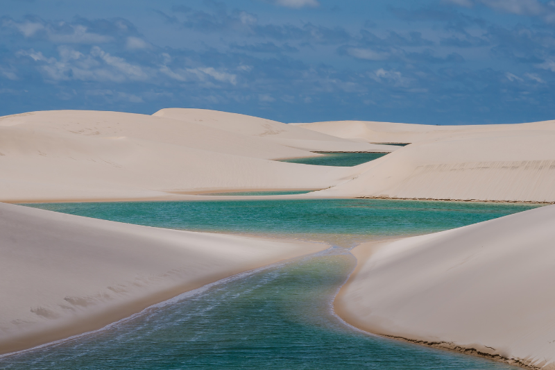 Cenário deslumbrante dos Lençóis Maranhenses