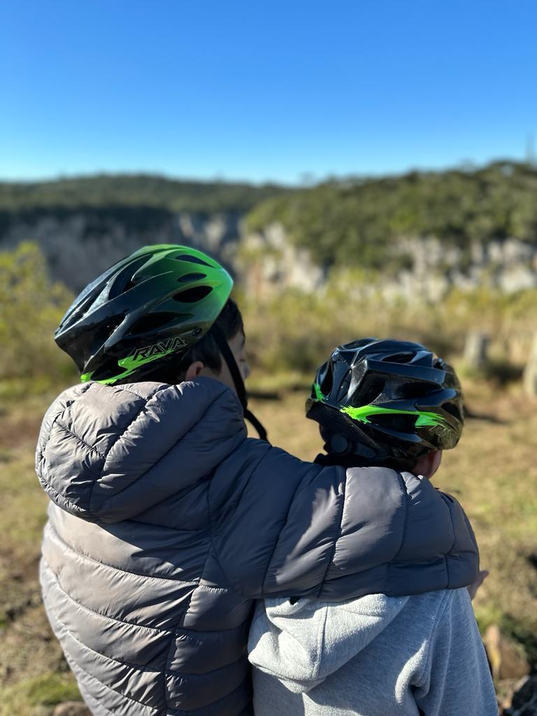 Depoimento - Livia Aparados