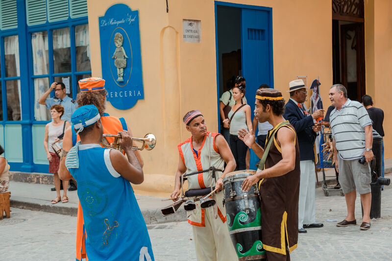 Cuba proporciona aos visitantes muitas experiências autênticas