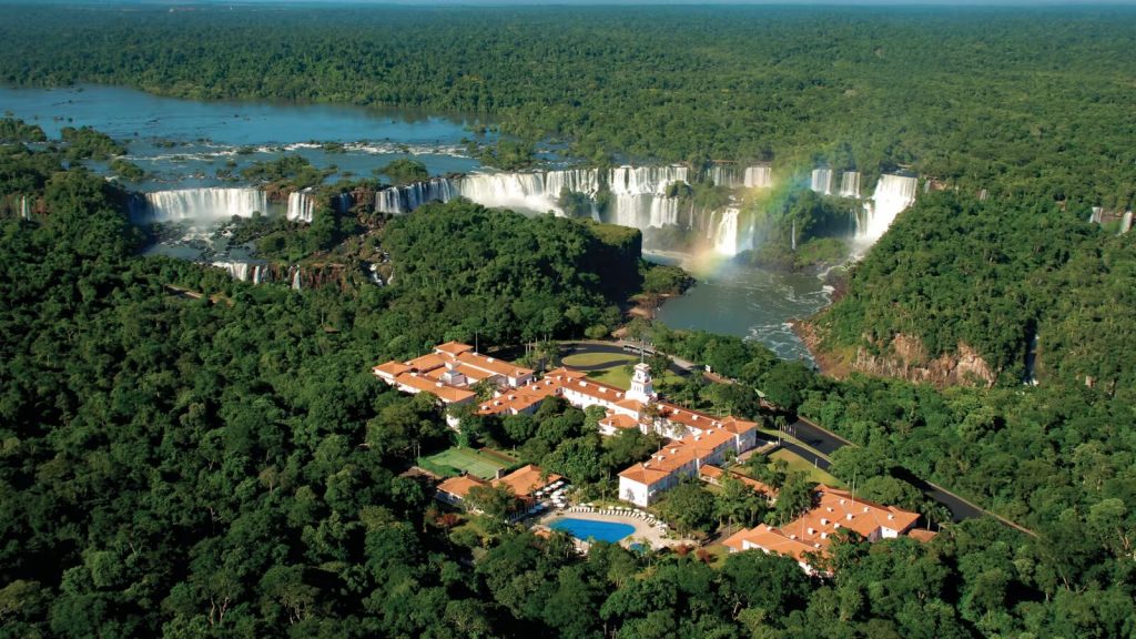 Imagem ilustrando as Cataratas do Iguaçu