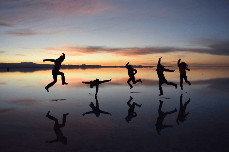 Grupo no Salar de Uyuni, Bolívia