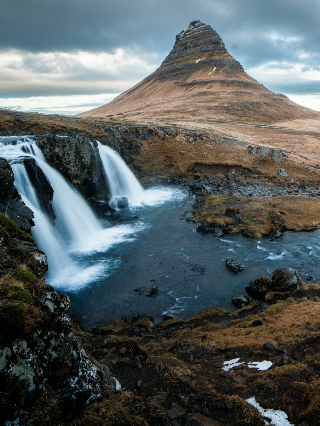 cropped-Islandia-topo.jpg