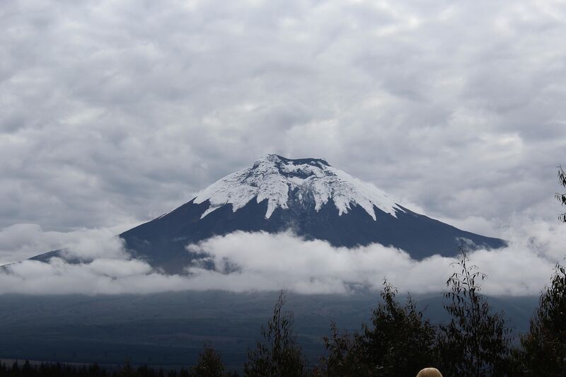 Vulcão Cotopaxi no Equador