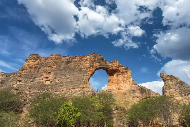 Pedra Furada, na Serra da Capivara