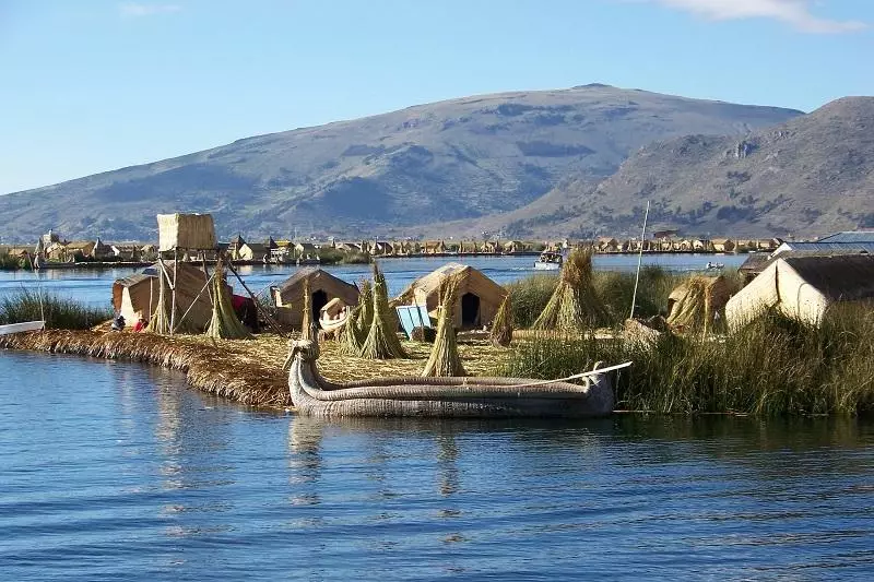Lago Titicaca, na divisa entre Peru e Bolívia